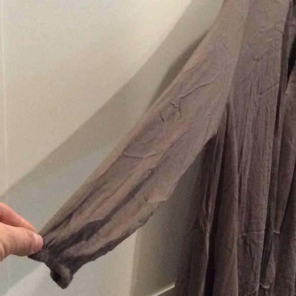 Altar’d States long sleeve tunic. - Picture 2 of 4